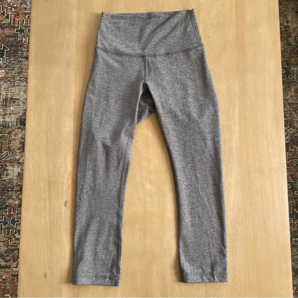 Lululemon Wunder Under Crop (High-Rise) *Luxtreme 21" Heathered Black - Picture 5 of 10